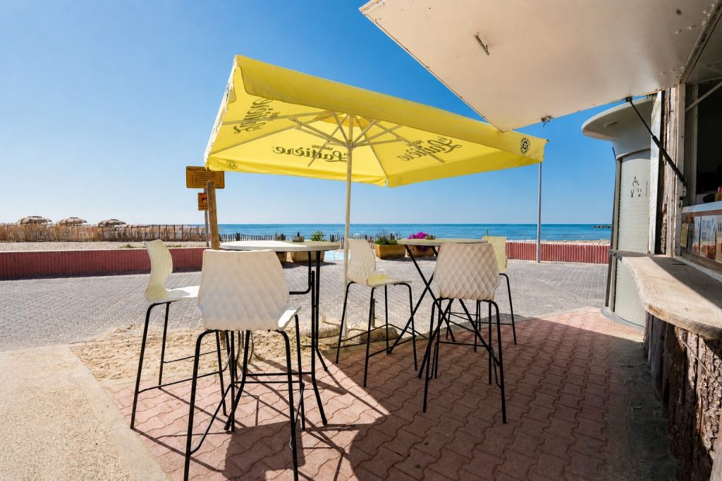 Terrasse du snack du New Wave Palavas-les-Flots